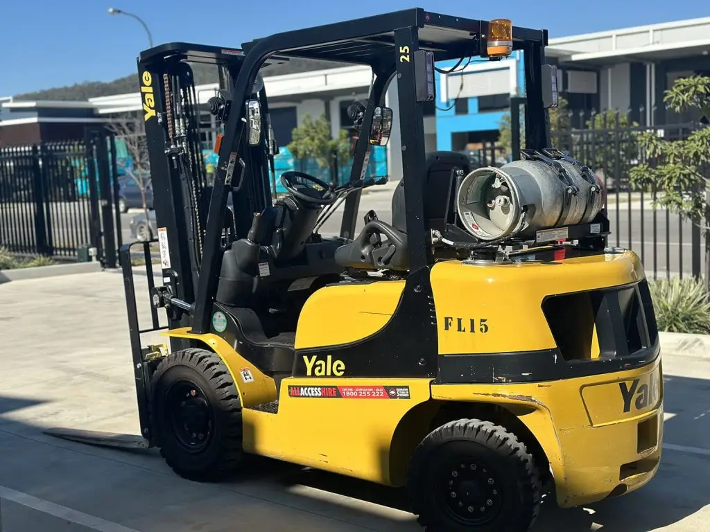 Yale 2.5t Gas Forklift - rent or hire short or long term - all access hire qld