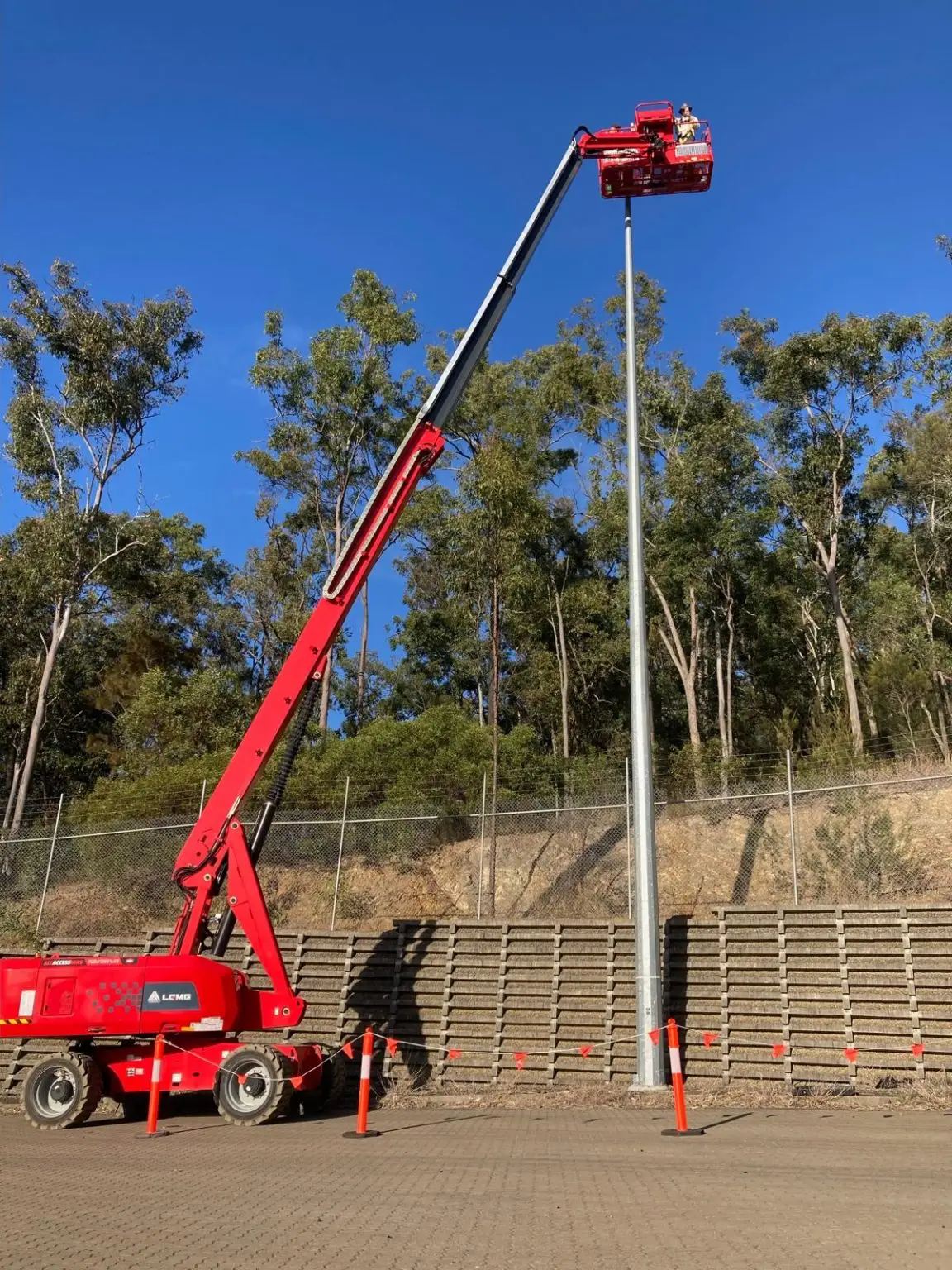 LGMG Straight Stick Boom Lift Hire All Access Hire Brisbane, Gold Coast and Ipswich