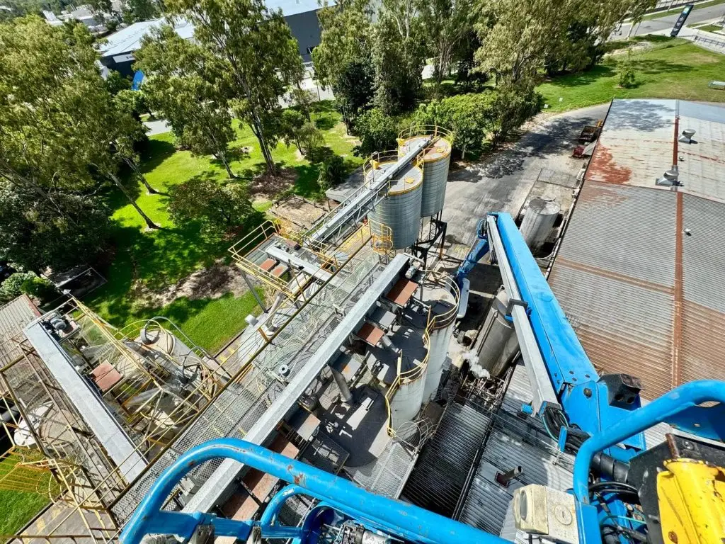 Genie Boom Lift for Hire assisting height job at an industry in Brisbane