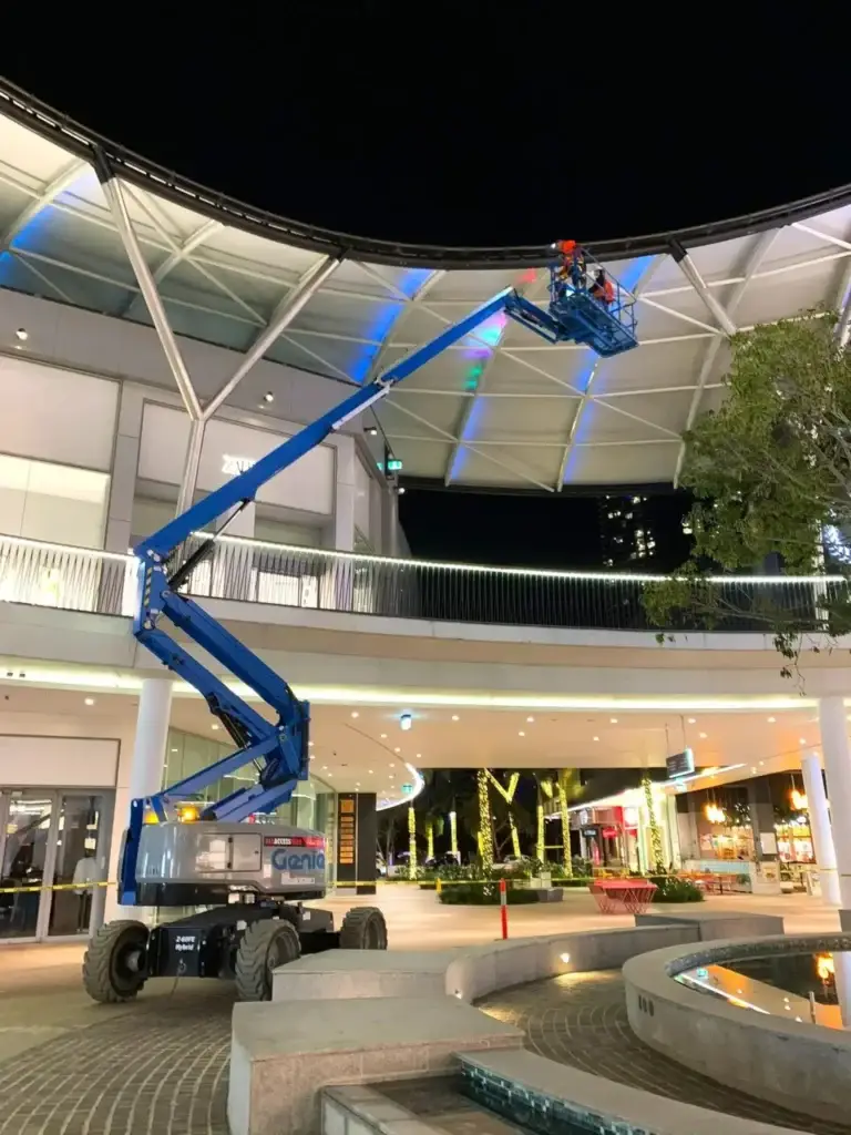Boom lift hire